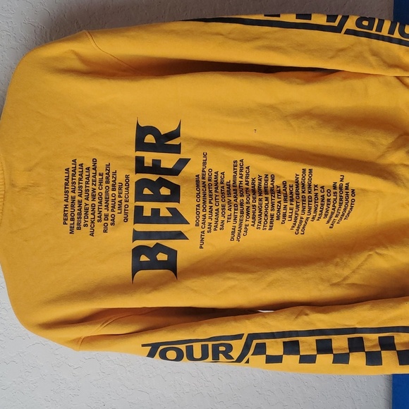 Justin Bieber Purpose Stadium Tour Graphic Small Sweatshirt - Picture 4 of 7